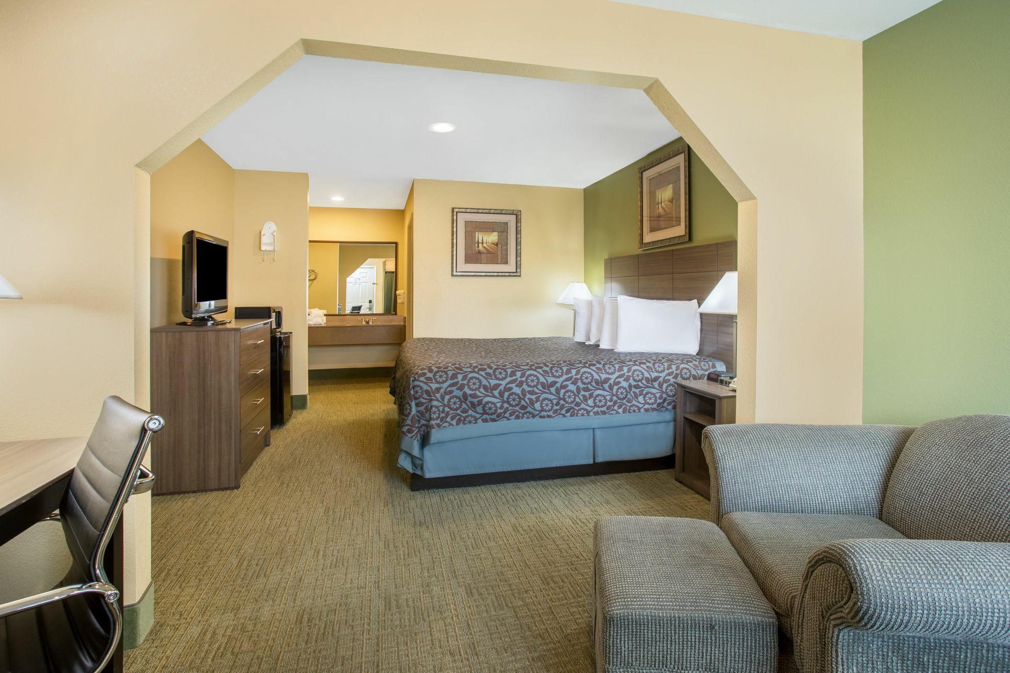 Days Inn By Wyndham Abbeville Exterior photo